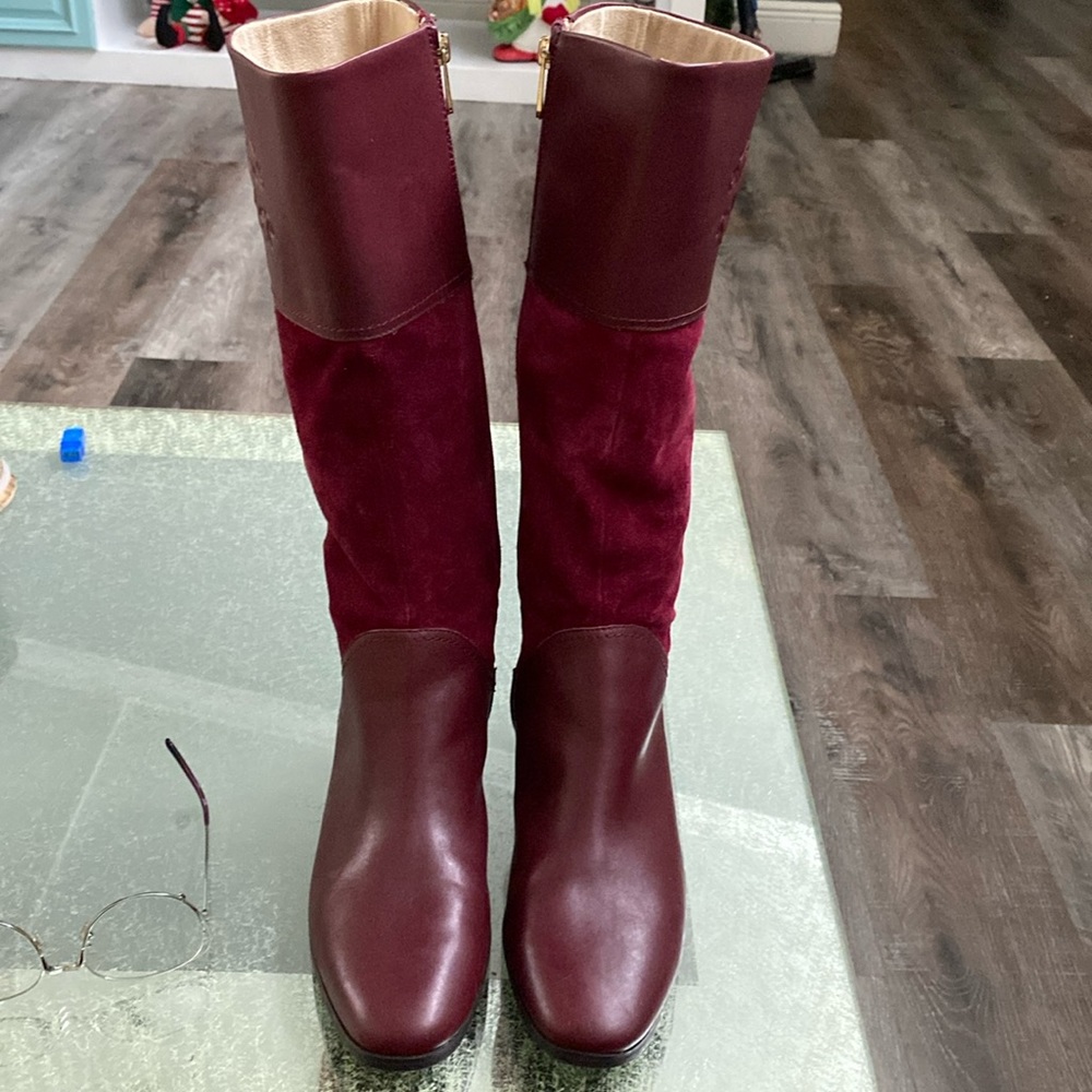 Wonder leather boots